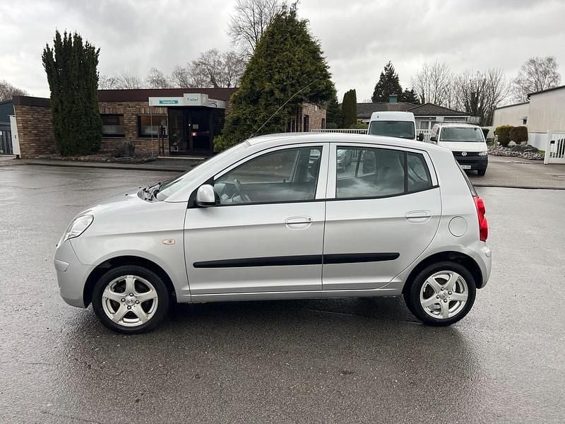 Gebraucht Kia Picanto 65 PS (47 kW) 2009 Silber Kleinwagen