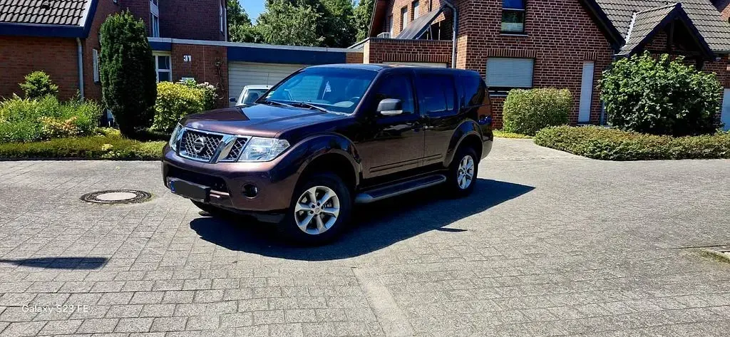 Gebraucht Nissan Pathfinder 190 PS (139 kW) 2013 Violett SUV