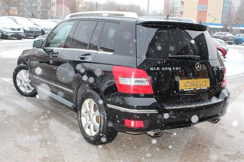 Gebraucht Mercedes GLK320 224 PS (164 kW) 2009 Schwarz SUV