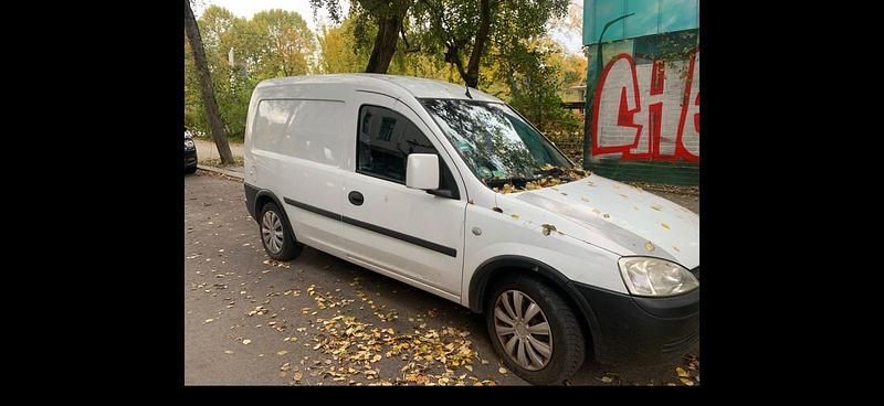 Gebraucht Opel Combo 110 PS (80 kW) 2009 Weiß Van / Kleinbus