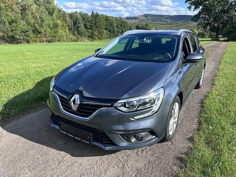 Gebraucht Renault Mégane IV Business 116 PS (85 kW) 2020 Grau Limousine