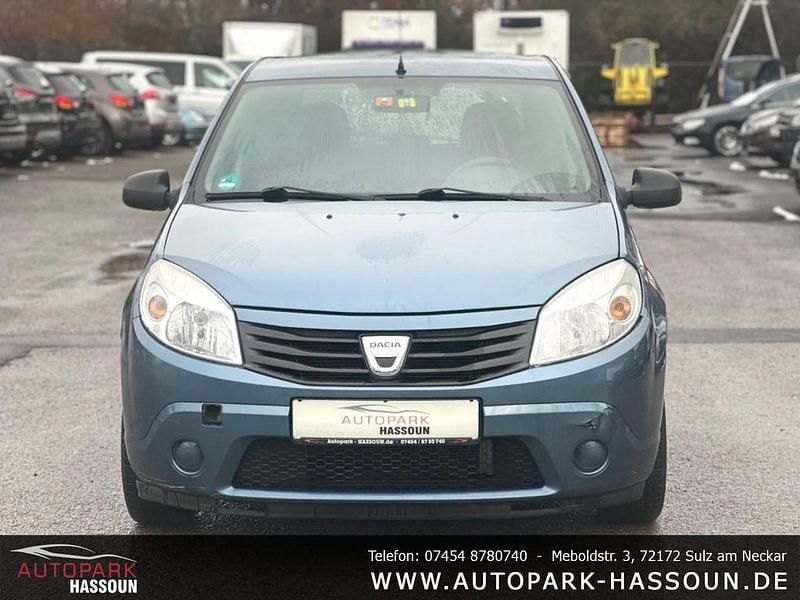 Gebraucht Dacia Sandero 75 PS (55 kW) 2010 Blau "mineral" Limousine