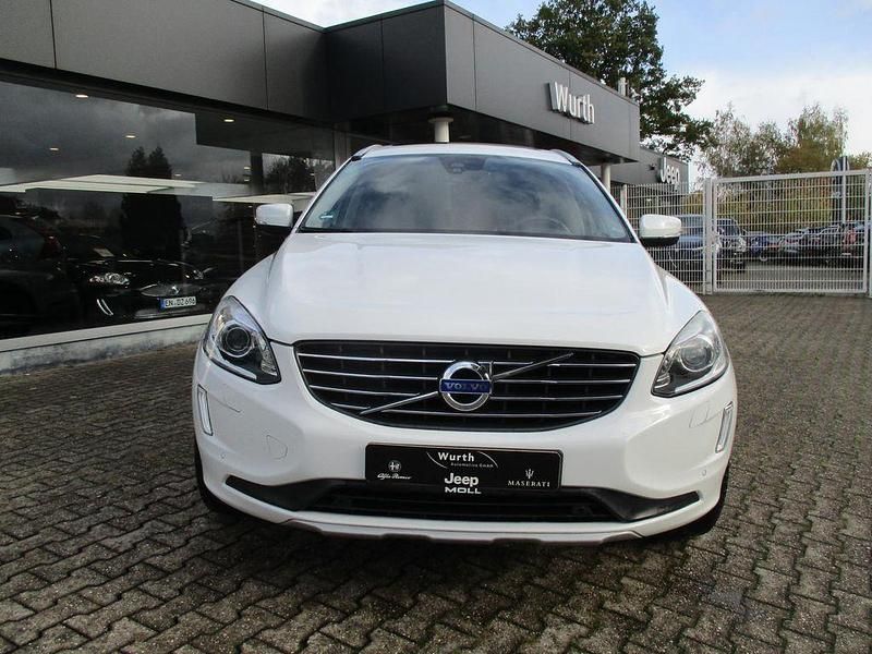 Gebraucht Volvo XC60 Summum 306 PS (225 kW) 2016 Weiß SUV