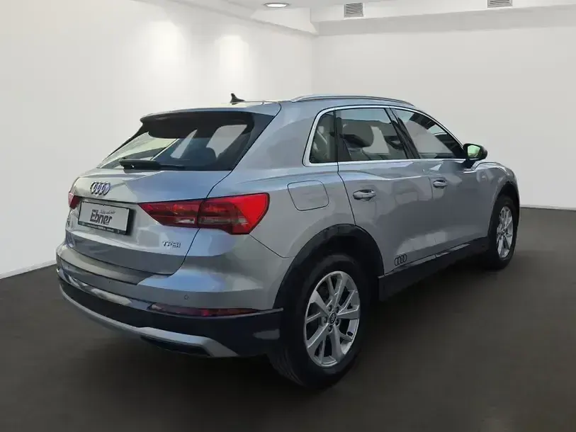 Gebraucht Audi Q3 Advanced Plus 150 PS (110 kW) 2019 Silber SUV