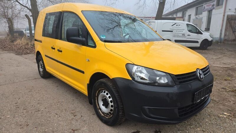 Gebraucht VW Caddy 102 PS (75 kW) 2013 Gelb Van / Kleinbus