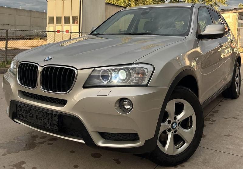 Mineralsilber Gebraucht 2012 BMW X3 SUV | 12.340 € (Guter Preis) - Bild 1/4