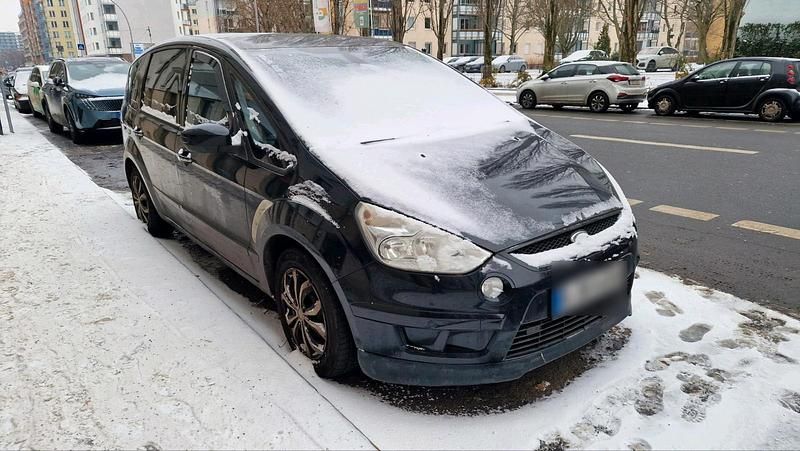 Gebraucht Ford S-MAX S 140 PS (102 kW) 2010 Schwarz Van / Kleinbus