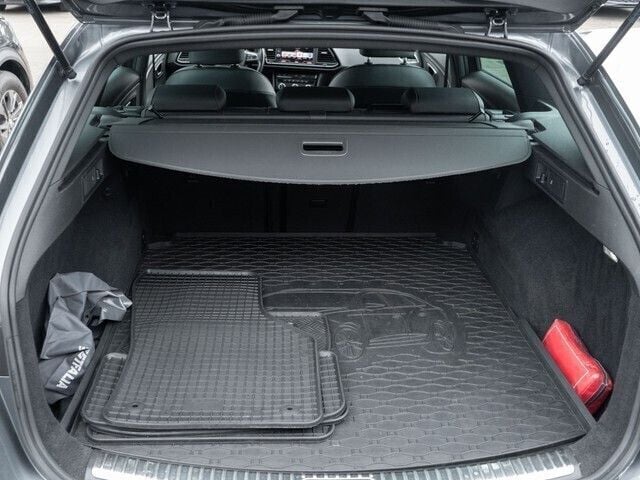 Gebraucht Seat Leon ST FR 184 PS (135 kW) 2018 Grau (pirineos grau) Kombi