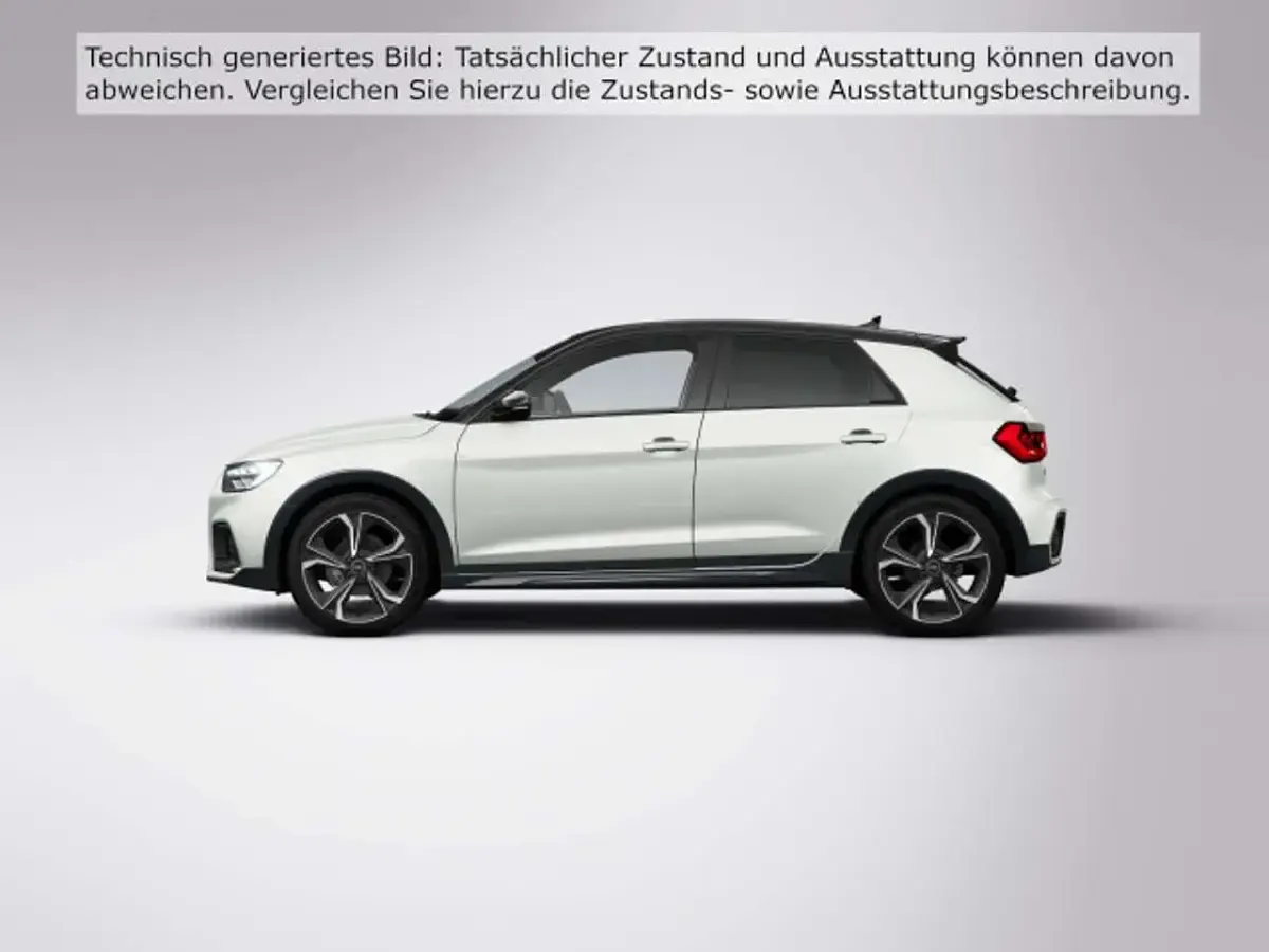 Gebraucht Audi A1 S-Line 116 PS (85 kW) 2026 Silber (tausilber metallic/mythosschwarz metalli) SUV