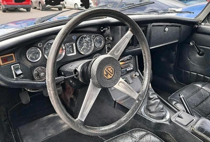 Second-hand MG B 95 CP (69 kW) 1974 Albastru Cabrio