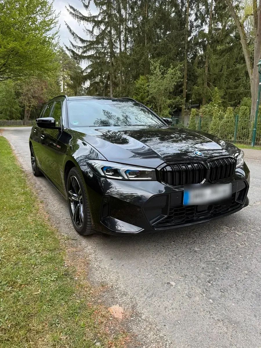Käytetty BMW 330e Performance 292 HP (214 kW) 2024 Musta Farmari