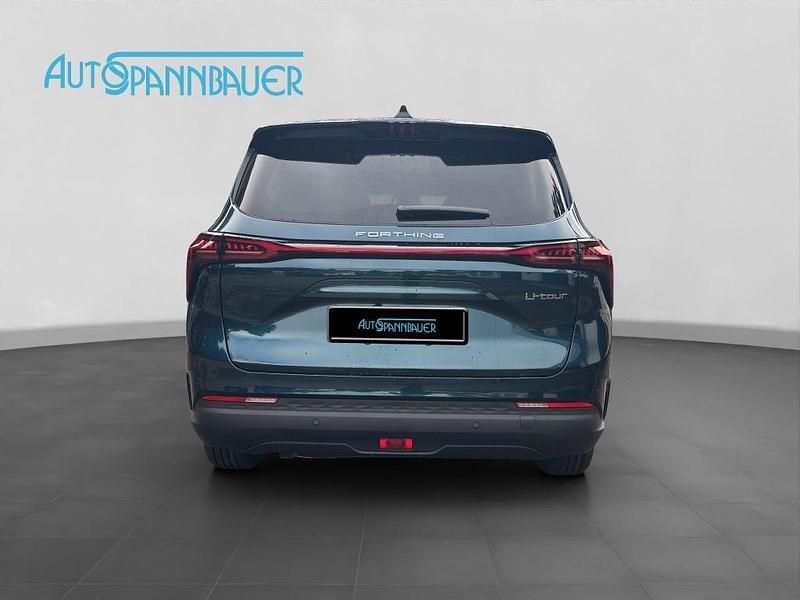 Neu DFSK Forthing 4 177 PS (130 kW) 2025 Grün Limousine