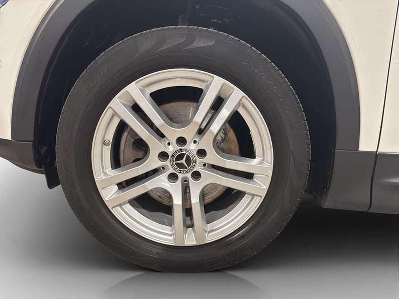 Gebraucht Mercedes GLB200 Style 150 PS (110 kW) 2021 Unilack polarweiß SUV