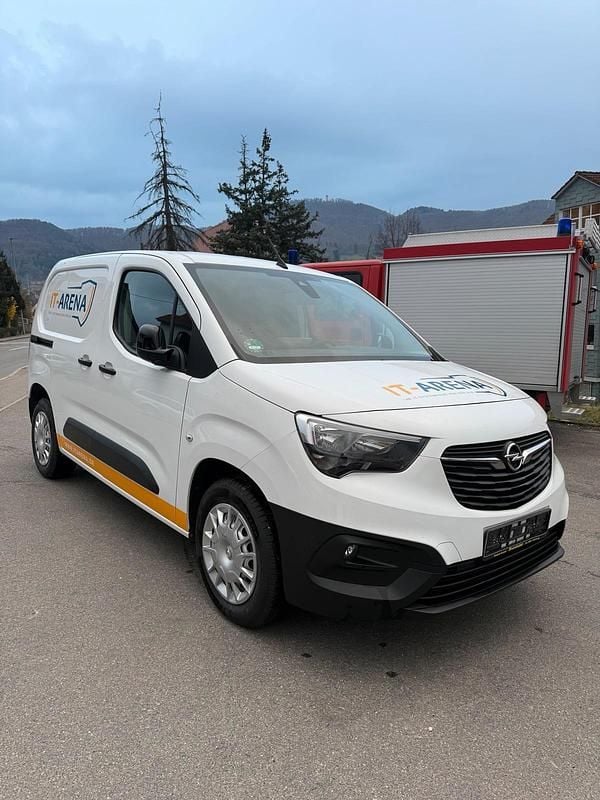 Gebraucht Opel Combo-e Life Edition 100 kW (136 PS) 2021 Weiß Van / Kleinbus