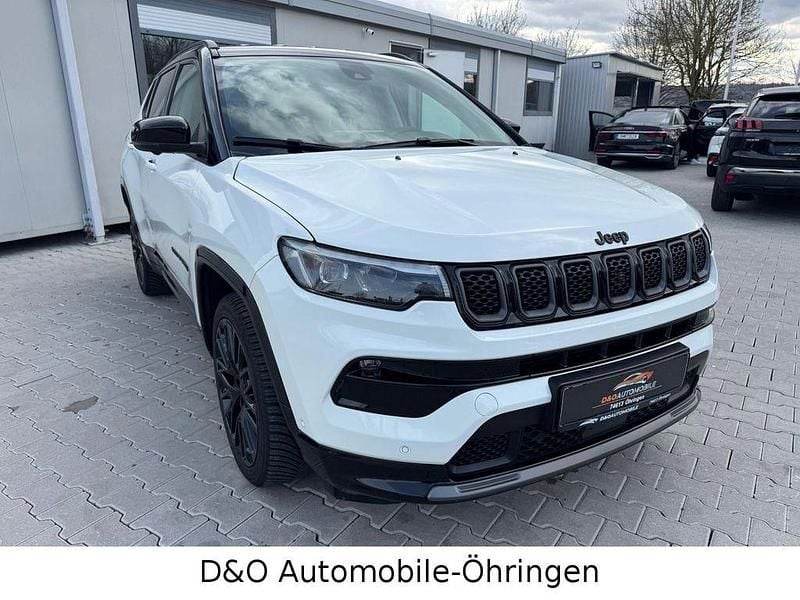 Gebraucht Jeep Compass 131 PS (96 kW) 2023 Weiß SUV