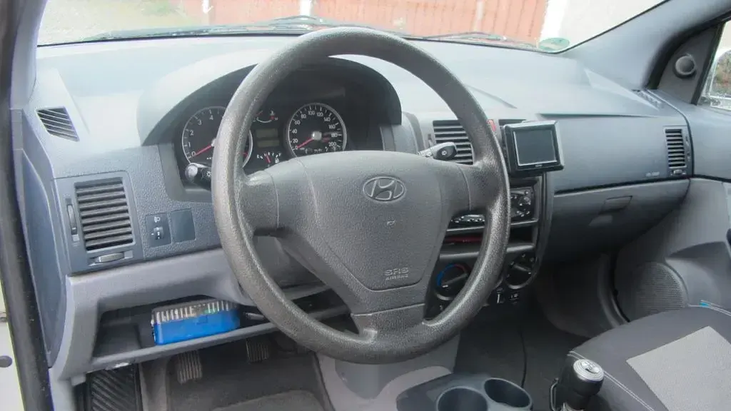 Gebraucht Hyundai Getz 63 PS (46 kW) 2003 Silber Kleinwagen