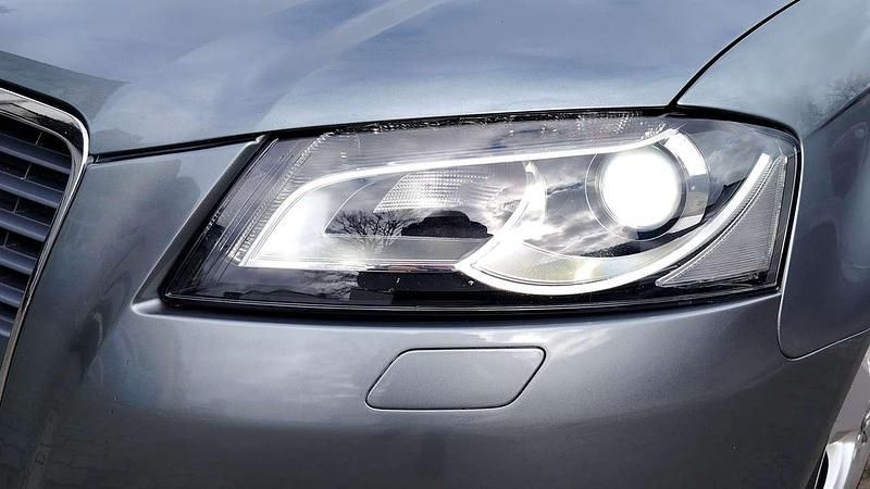 Gebraucht Audi A3 160 PS (117 kW) 2010 Grau Kleinwagen