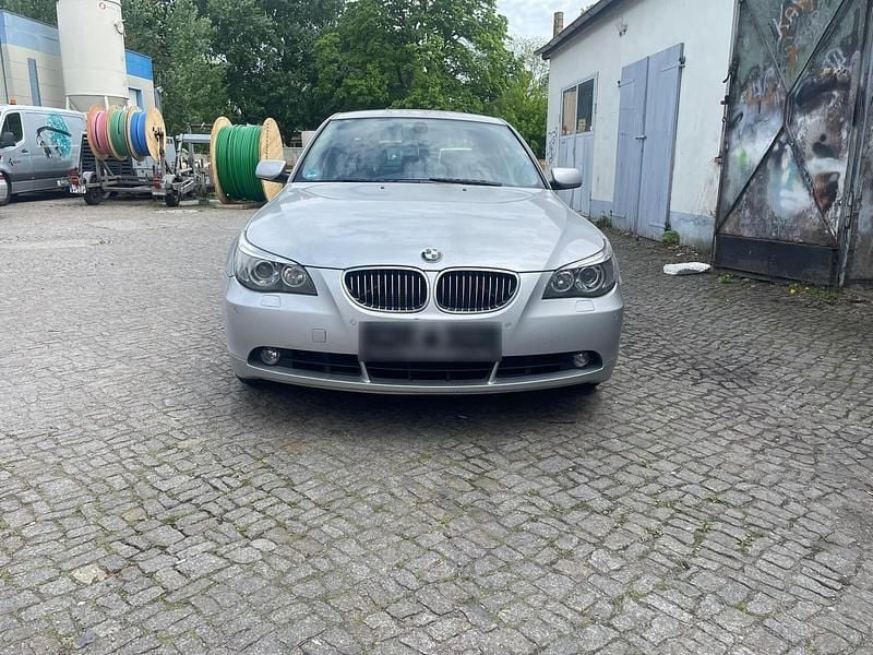 Gebraucht BMW 535 272 PS (200 kW) 2005 Silber Limousine