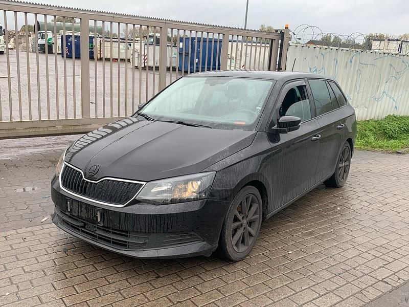 Schwarz Gebraucht 2016 Skoda Fabia Kleinwagen | 3.300 € (Superpreis) - Bild 1/4