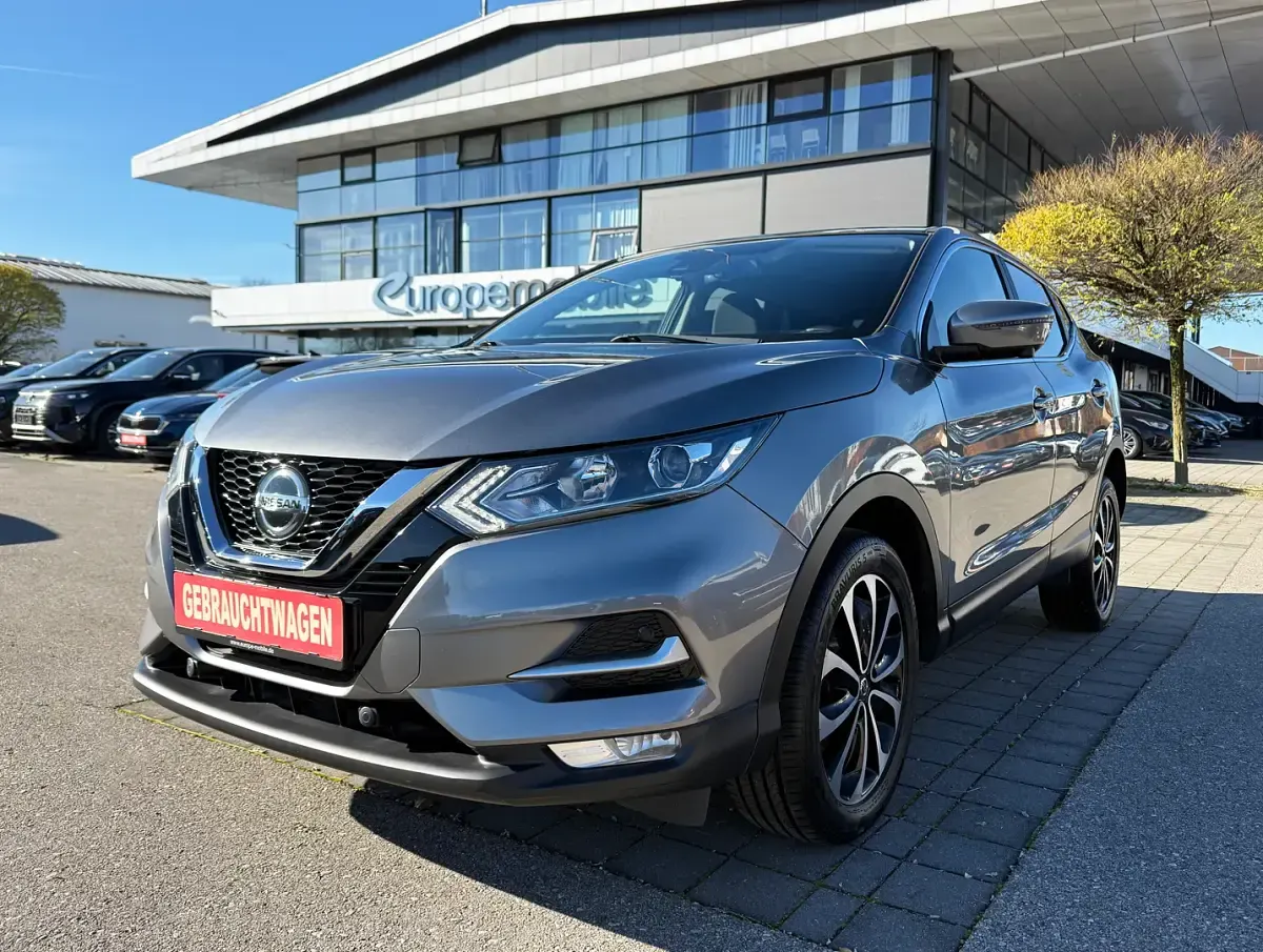 Gebraucht Nissan Qashqai N-Connecta 159 PS (116 kW) 2020 SUV