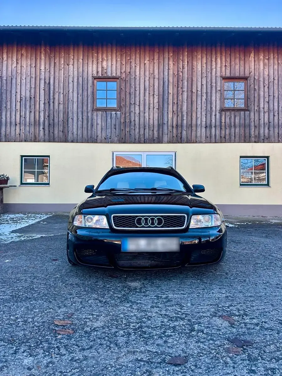 Gebraucht Audi RS4 Basis 481 PS (353 kW) 2001 Schwarz Kombi