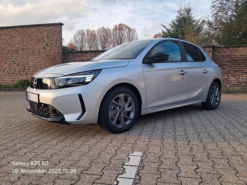 Silber Gebraucht 2024 Opel Corsa Edition Kleinwagen | 16.990 € (Superpreis) - Bild 1/4