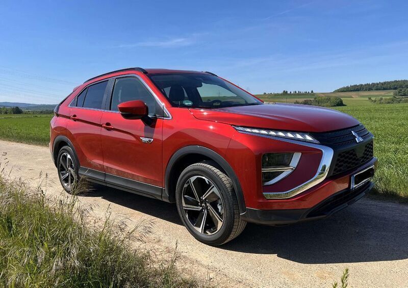 Red diamond Gebraucht 2022 Mitsubishi Eclipse Cross SUV | 22.599 € (Superpreis) - Bild 1/4