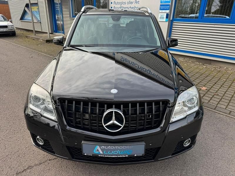 Gebraucht Mercedes GLK320 224 PS (164 kW) 2009 Schwarz SUV