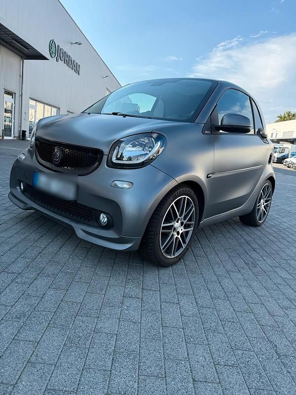 Grau Gebraucht 2015 Smart ForTwo Coupé Brabus Coupé | 8.500 € (Fairer Preis) - Bild 1/4