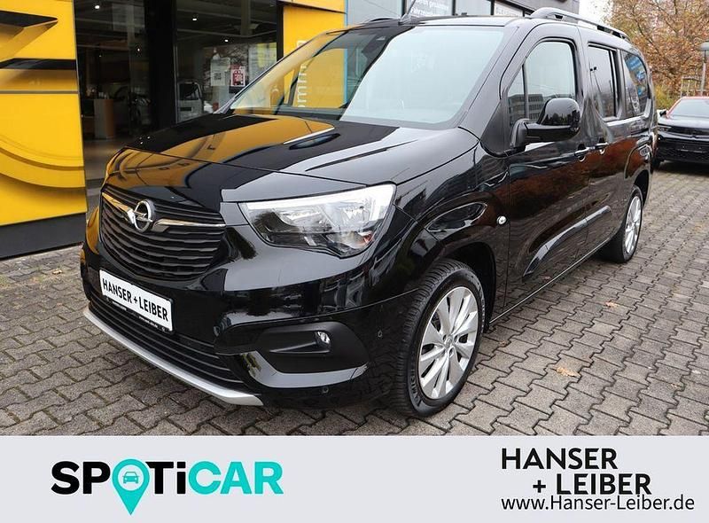 Schwarz Gebraucht 2023 Opel Combo Life Ultimate Van / Kleinbus | 24.990 € (Fairer Preis) - Bild 1/4