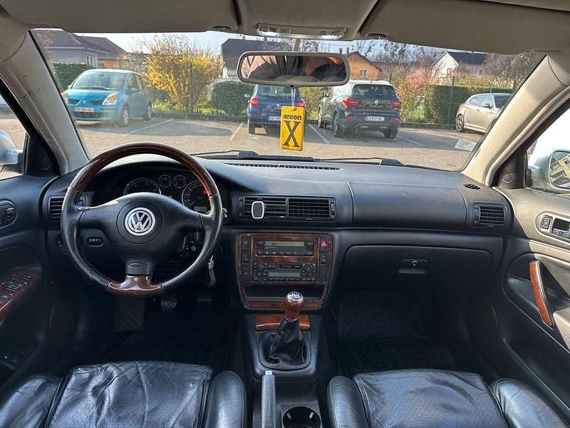 Gebraucht VW Passat Highline 150 PS (110 kW) 2001 Grau Limousine