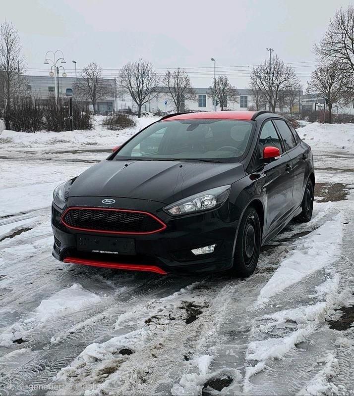 Gebraucht Ford Focus ST-Line 183 PS (134 kW) 2018 Schwarz Kombi