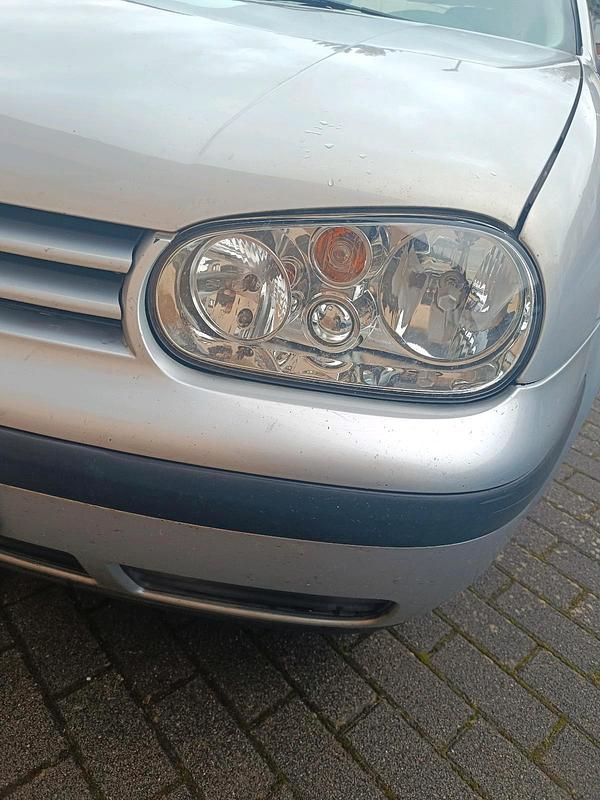 Gebraucht VW Golf IV 75 PS (55 kW) 2001 Silber Kleinwagen