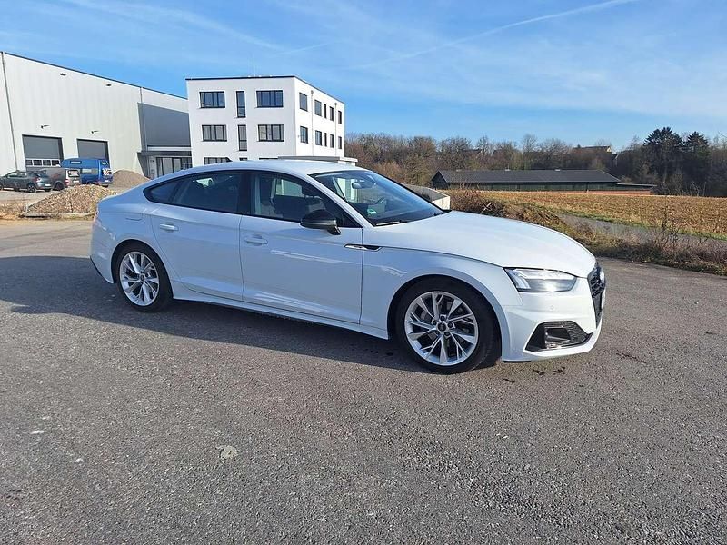 Gebraucht Audi A5 Advanced 204 PS (150 kW) 2024 Weiß Coupé