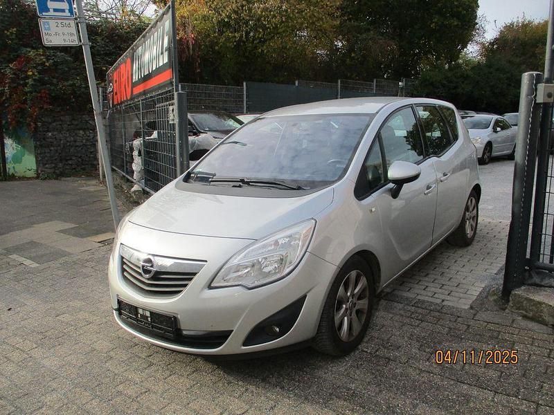 Silber Gebraucht 2012 Opel Meriva Edition Van / Kleinbus | 4.450 € (Guter Preis) - Bild 1/4