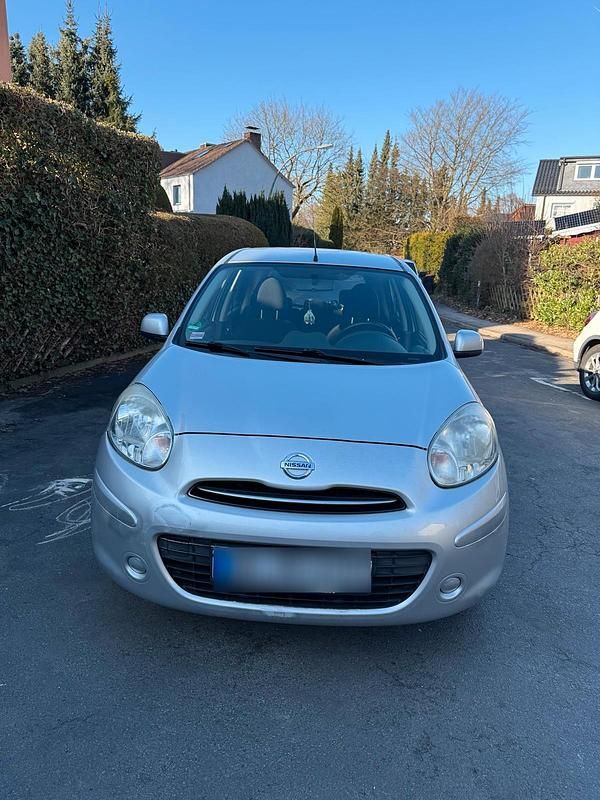Gebraucht Nissan Micra 80 PS (58 kW) 2012 Grau Kleinwagen