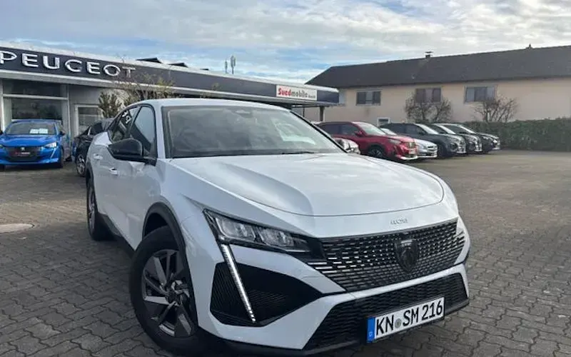 Gebraucht Peugeot 408 Allure 145 PS (106 kW) 2025 Weiß Limousine