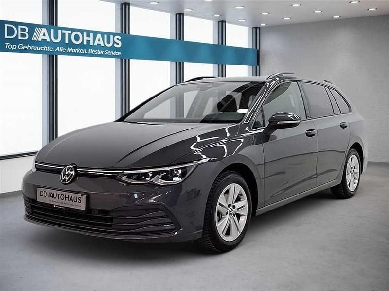 Grau Gebraucht 2024 VW Golf VIII Life Kombi | 22.850 € (Guter Preis) - Bild 1/4