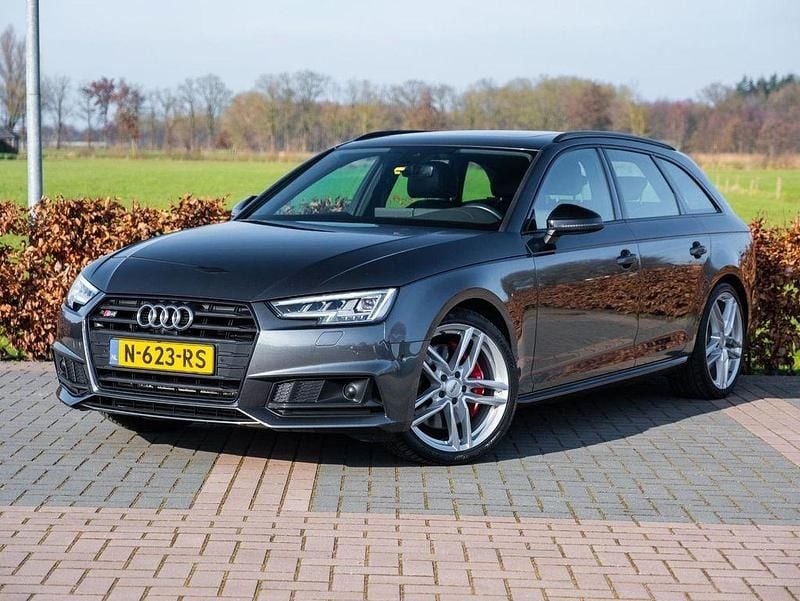 Gebraucht Audi S4 Proline 354 PS (260 kW) 2018 Grau Kombi