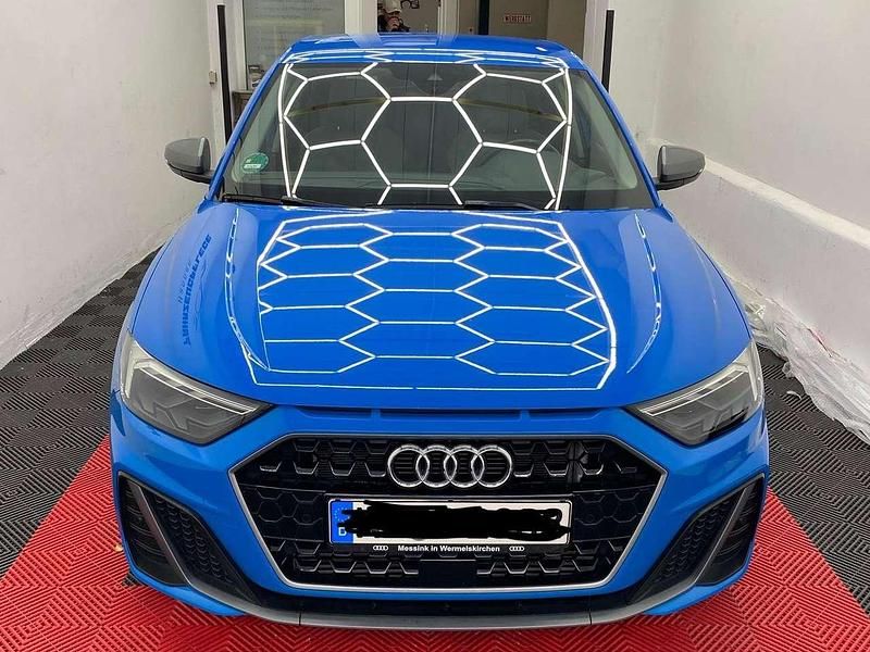 Blau Gebraucht 2019 Audi A1 Sportback Advanced Kleinwagen | 20.999 € (Superpreis) - Bild 1/4