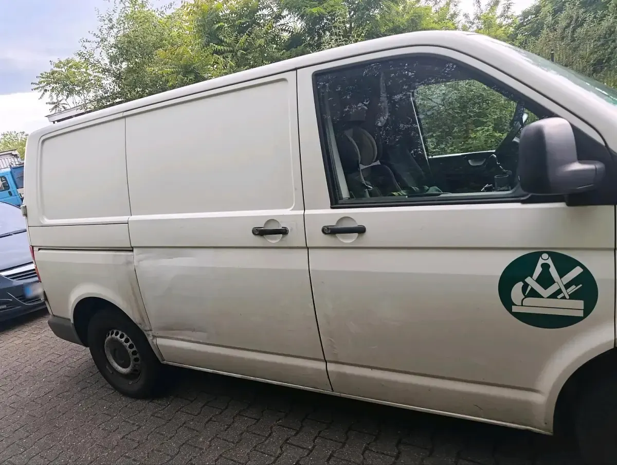 Gebraucht VW T5 85 PS (62 kW) 2009 Weiß Van