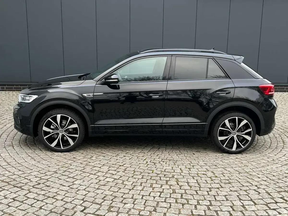 Neu VW T-Roc Style 150 PS (110 kW) 2026 Grenadillschwarz metallic SUV