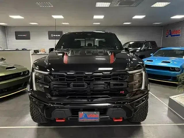 Gebraucht Ford V8 Raptor 730 PS (536 kW) 2025 Schwarz SUV
