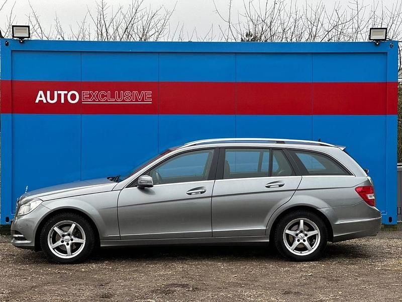 Gebraucht Mercedes 180 Elegance 156 PS (114 kW) 2013 Grau Limousine