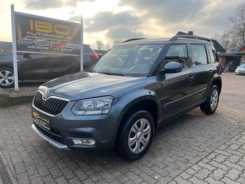 Grau Gebraucht 2015 Skoda Yeti Active SUV | 9.980 € (Fairer Preis) - Bild 1/4