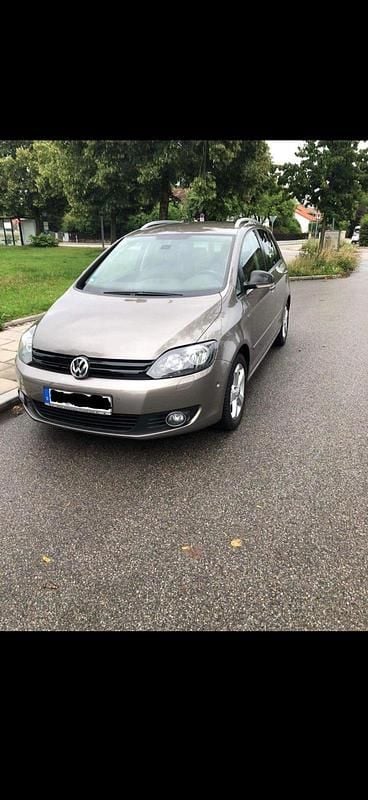 Gebraucht VW Golf VII 105 PS (77 kW) 2012 Limousine