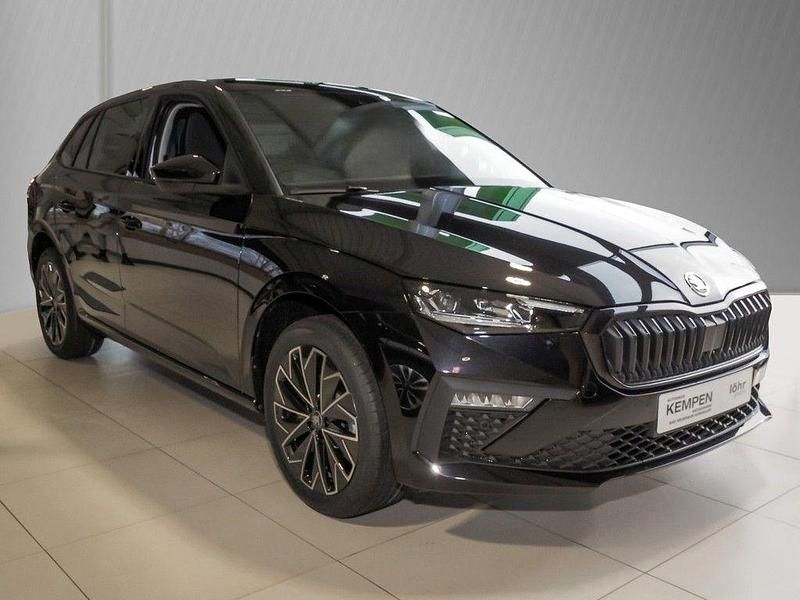 Neu Skoda Scala Selection 150 PS (110 kW) 2026 Schwarz Kleinwagen