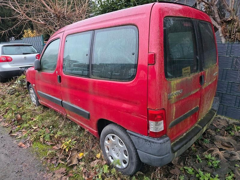 Gebraucht Peugeot Partner Filou 90 PS (66 kW) 2007 Rot Van / Kleinbus