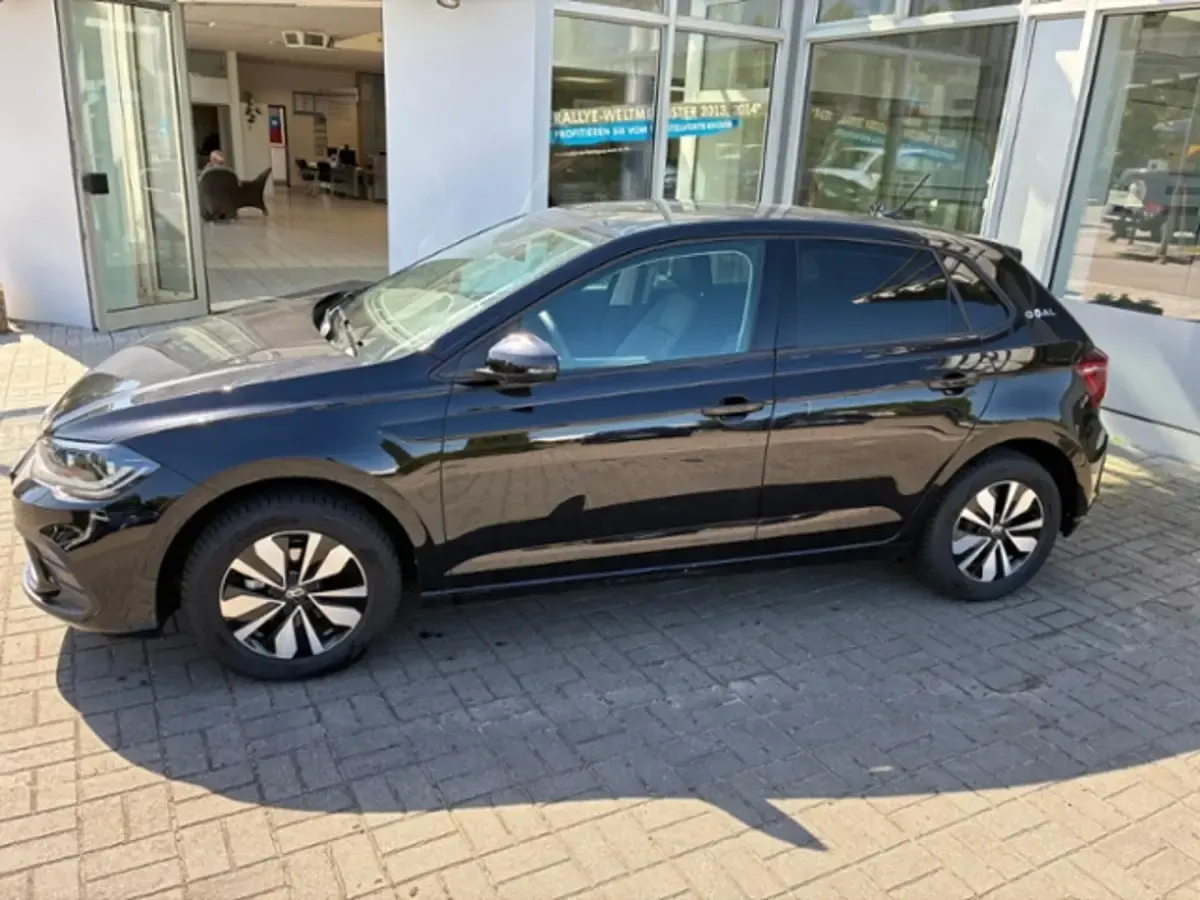 Gebraucht VW Polo Goal 80 PS (58 kW) 2025 Schwarz Kleinwagen
