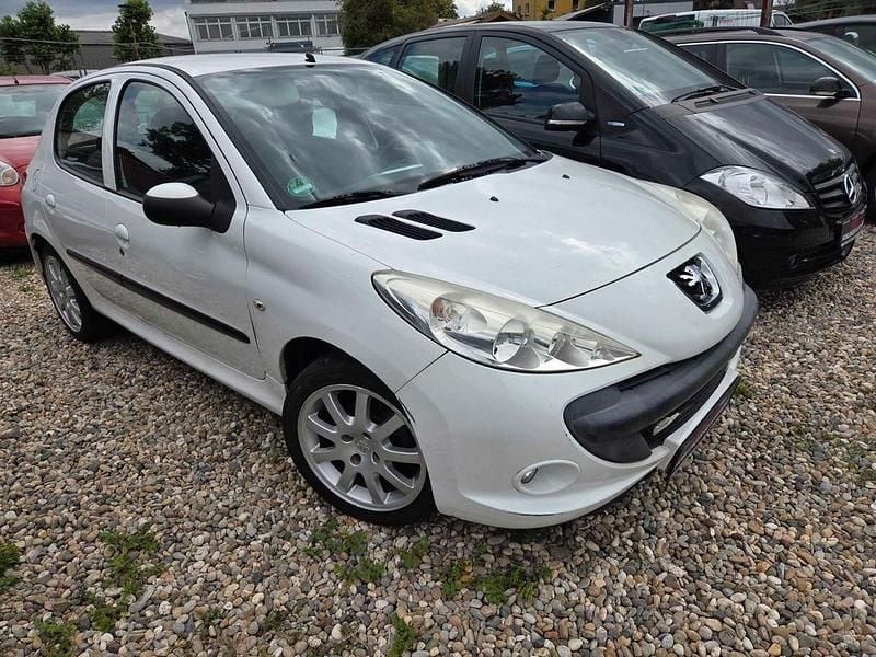 Gebraucht 2010 Peugeot 206+ Kleinwagen | 1.790 € (Guter Preis) - Bild 1/4